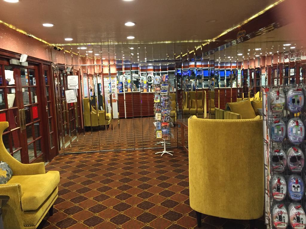 Tradewinds Airport Hotel Inglewood Extérieur photo